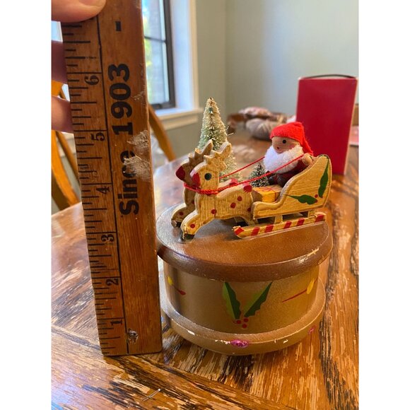 Vintage German Wooden Santa Claus Sleigh Music Box With Reindeer & Tree - Picture 5 of 5